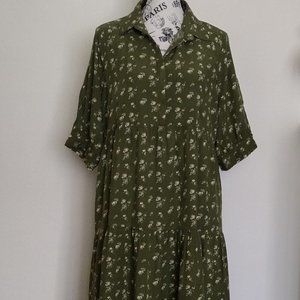 NATURAL LIFE BECCA BABY DOLL TIERED MINI DRESS OLIVE GREEN FLORAL L/XL